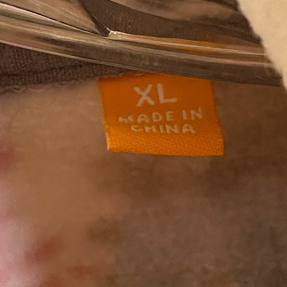 Orvis Pink and Gray Tree Fleece Pullover - Picture 4 of 6